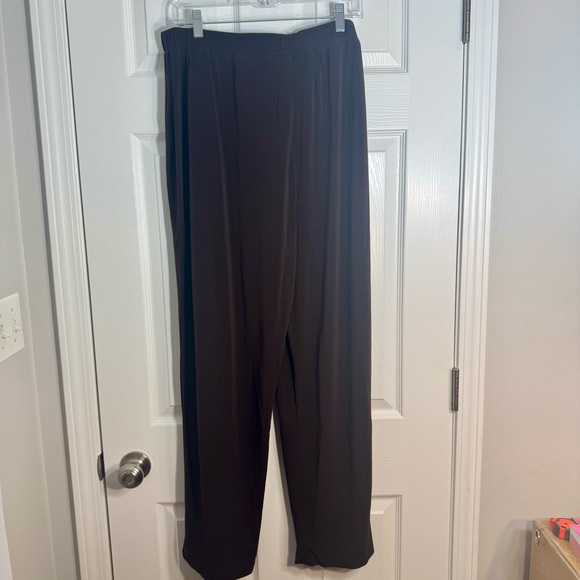 NWOT. SIMONTON SAYS 2X dark brown pants with elastic waist band. Pull on pants - Picture 7 of 10